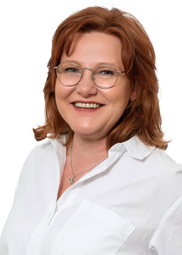 Stefanie Overtheil